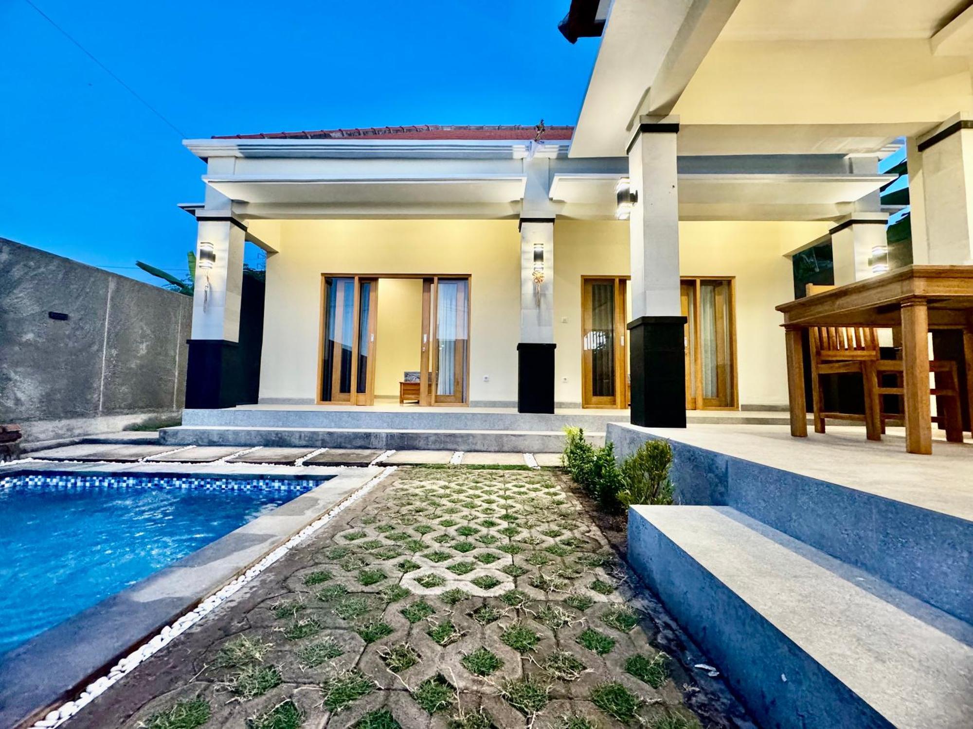 Bsa Villa Lovina  Exterior photo
